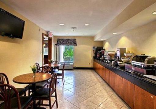 фото отеля Comfort Inn Darien