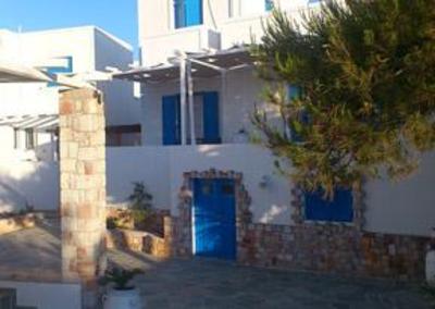 фото отеля Glaronissia Hotel Milos