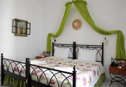 фото отеля Glaronissia Hotel Milos