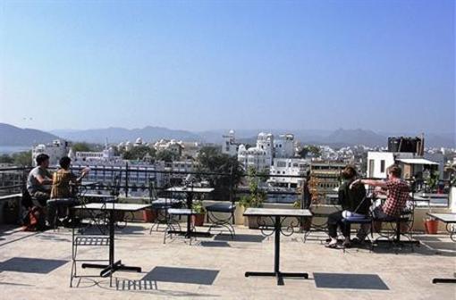 фото отеля Hotel Gangaur Palace