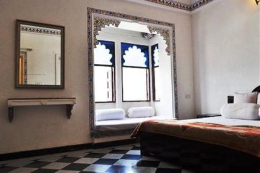 фото отеля Hotel Gangaur Palace
