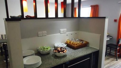фото отеля Rooms Inn Newcastle Upon Tyne