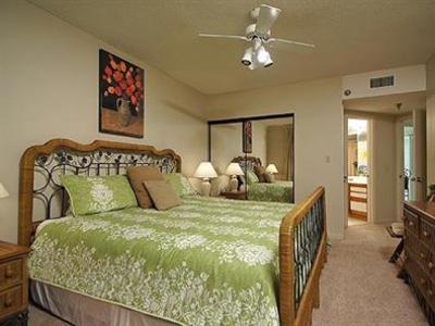 фото отеля Meyer Real Estate Vacation Rentals Bluewater Orange Beach