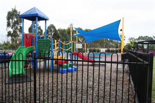 фото отеля Traralgon Park Lane Holiday Park