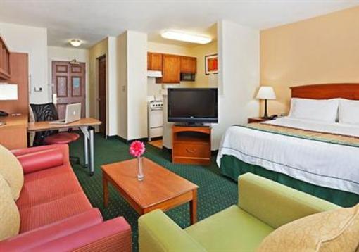 фото отеля TownePlace Suites by Marriott Charlotte Arrowood