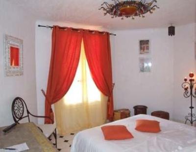 фото отеля La Lezardiere Bed and Breakfast La Seyne-sur-Mer