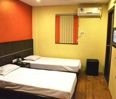 фото отеля Hotel Rock Star Kolkata