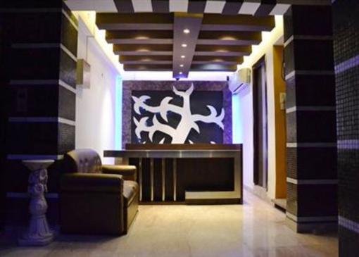 фото отеля Hotel Rock Star Kolkata