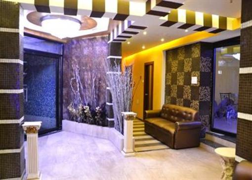 фото отеля Hotel Rock Star Kolkata