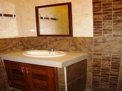 фото отеля PrideInn Hotel Haile Selassie Avenue
