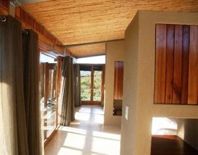 фото отеля Farm 215 Nature Retreat & Fynbos Reserve Baardscheerders Bosch