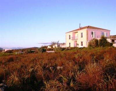 фото отеля Farm 215 Nature Retreat & Fynbos Reserve Baardscheerders Bosch