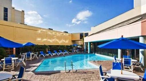фото отеля Wyndham Virginia Beach Oceanfront