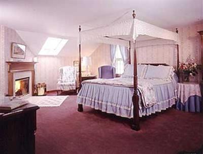 фото отеля Thorncroft Inn