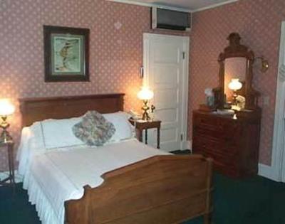 фото отеля Thorncroft Inn
