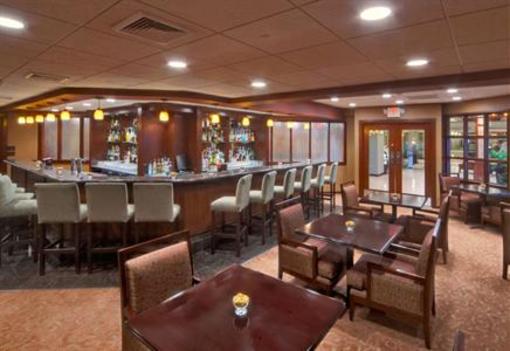 фото отеля Wyndham Garden Hotel Newark Airport