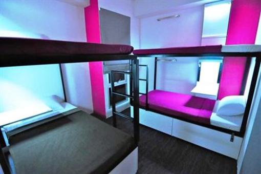 фото отеля Cheq Inn Hostel