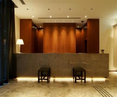 фото отеля Library Hotel Higashi - Nibancho