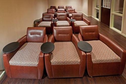 фото отеля Holiday Inn Austin Town Lake
