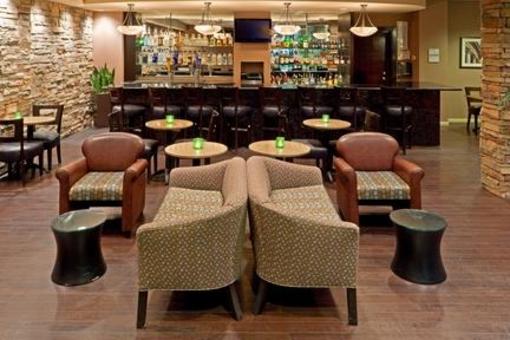 фото отеля Holiday Inn Austin Town Lake