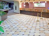 Holiday Inn Austin Town Lake