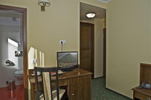 фото отеля Hotel Coroana Brasovului