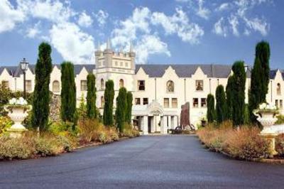 фото отеля Muckross Park Hotel & Cloisters Spa