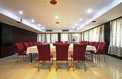 фото отеля Ashraya International Hotel