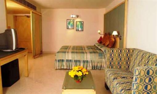 фото отеля Ashraya International Hotel
