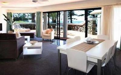 фото отеля Manly Surfside Holiday Apartments