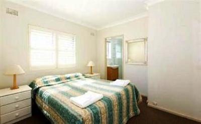 фото отеля Manly Surfside Holiday Apartments