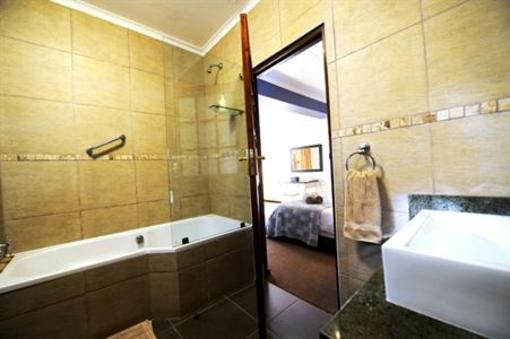 фото отеля Bayside Guesthouse Port Elizabeth