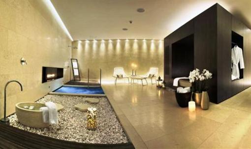 фото отеля Wellnesshotel Limmathof Baden (Switzerland)