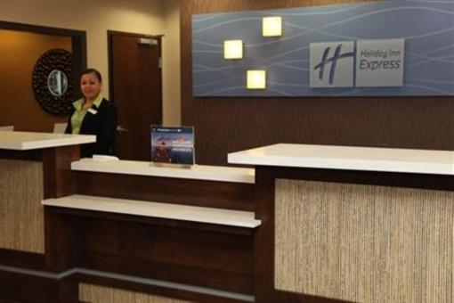 фото отеля Holiday Inn Express & Suites Huntsville-Madison