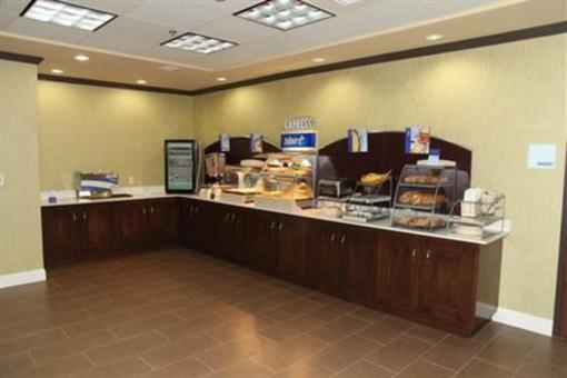 фото отеля Holiday Inn Express & Suites Huntsville-Madison