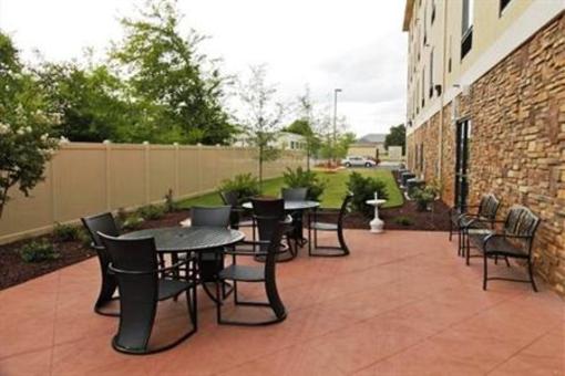 фото отеля Holiday Inn Express & Suites Huntsville-Madison