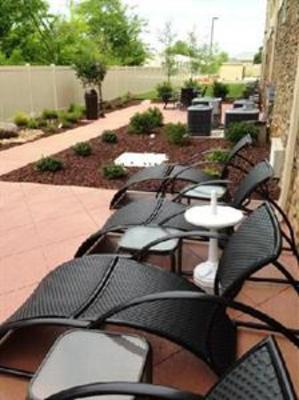 фото отеля Holiday Inn Express & Suites Huntsville-Madison