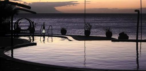 фото отеля Sunset at Aninuan Beach Resort Puerto Galera