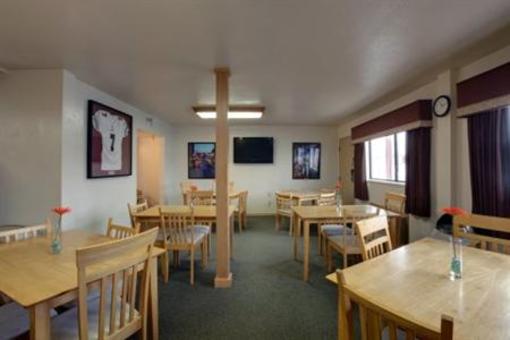фото отеля Americas Best Value Inn - Bricktown