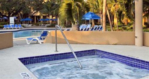 фото отеля Hilton Fort Lauderdale Airport