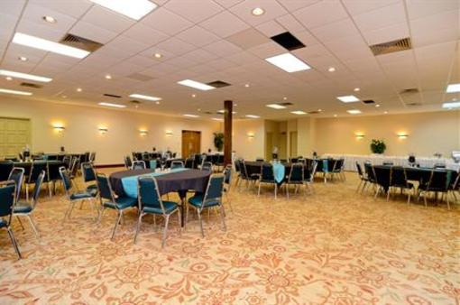 фото отеля BEST WESTERN Lawton Hotel & Convention Center