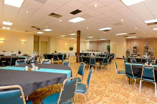фото отеля BEST WESTERN Lawton Hotel & Convention Center
