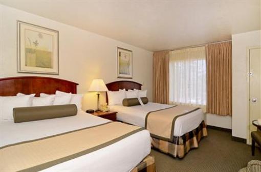 фото отеля BEST WESTERN Lawton Hotel & Convention Center
