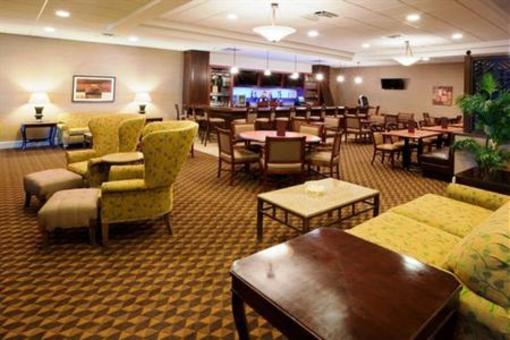 фото отеля Holiday Inn Charlottesville - University Area