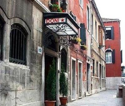 фото отеля Albergo Doni