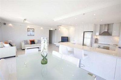 фото отеля De Ville Apartments Gold Coast