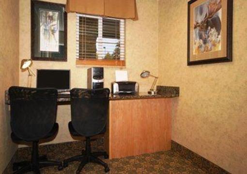 фото отеля Comfort Suites Anchorage International Airport