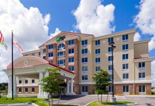 фото отеля Holiday Inn Express & Suites Fort Myers- The Forum