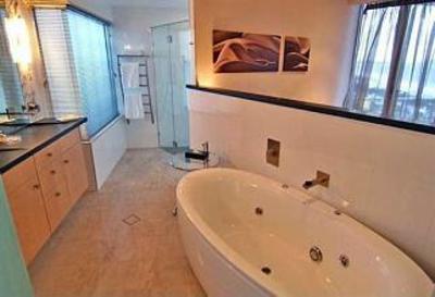 фото отеля Oceans Mooloolaba