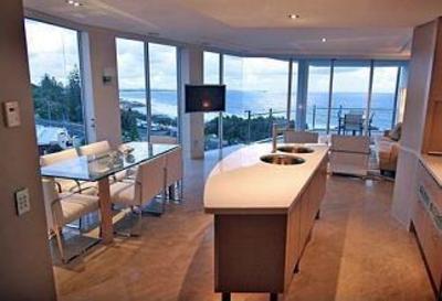 фото отеля Oceans Mooloolaba